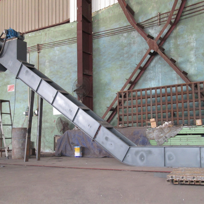 Multipoint Feeding Sawdust Chain Scraper Conveyor